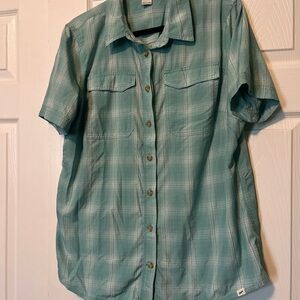 Duluth Trading Co Women's Green Plaid Button-Up Shirt Large